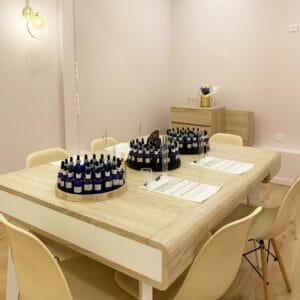 create your own customized perfume in paris