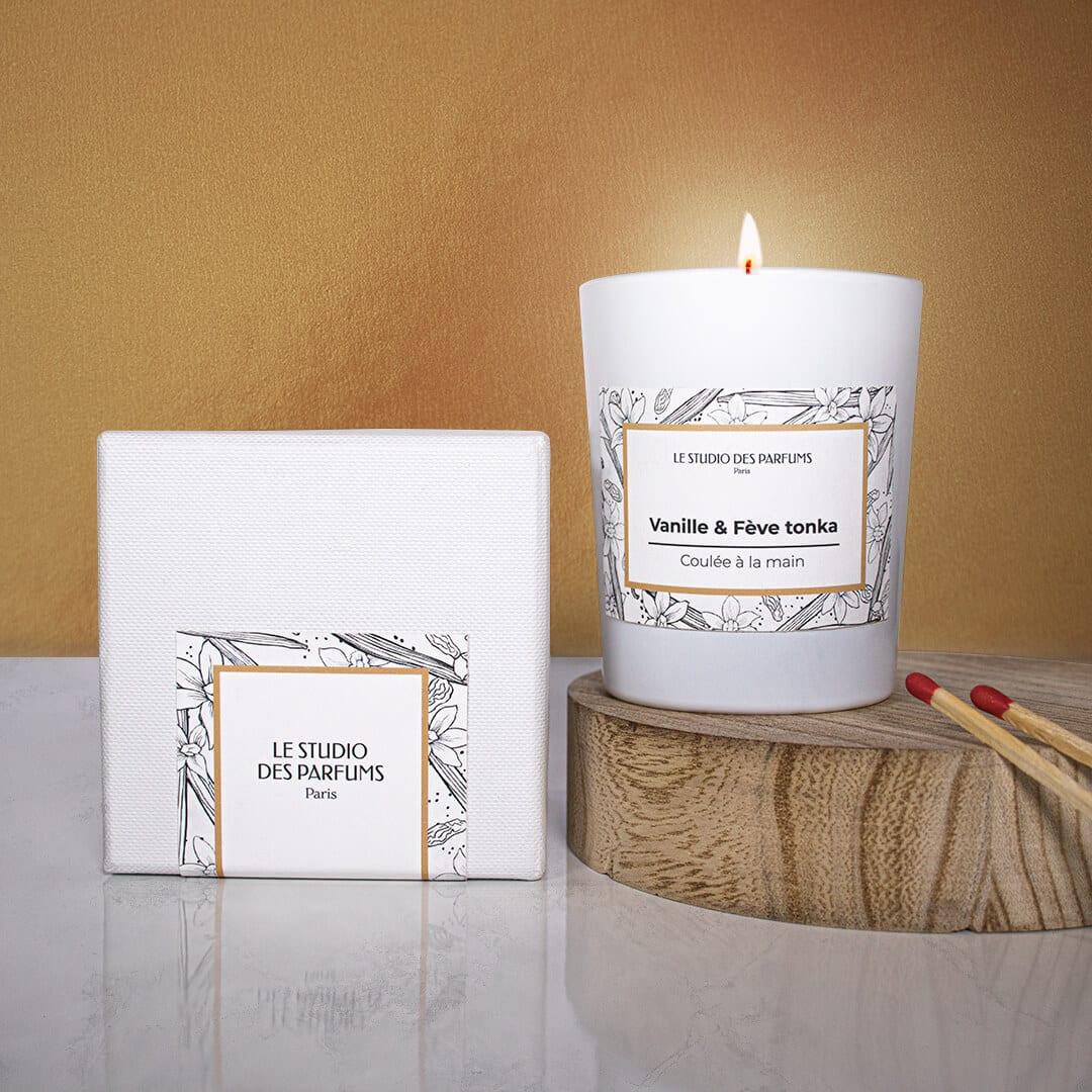 visuel-bougie-collection-classique-vanille-feve-tonka-2.jpg